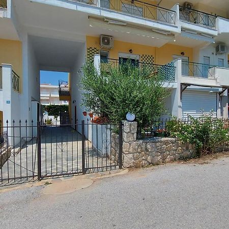 Blue Deluxe Apartment Kallithea  외부 사진